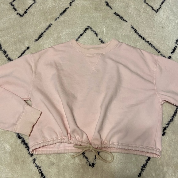 PacSun Tops - pacsun cropped sweatshirt